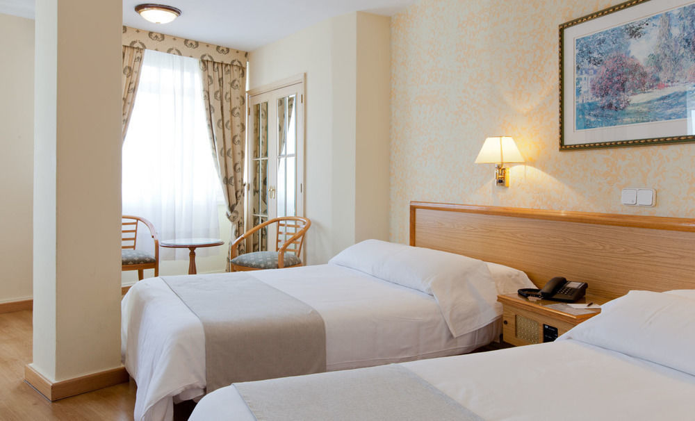 Hotel Riazor La Coruña Esterno foto